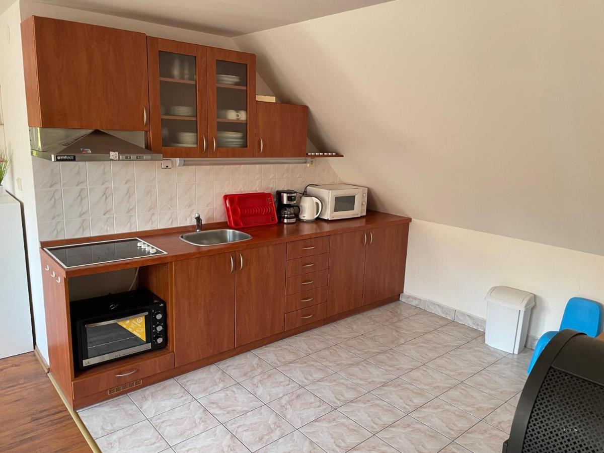 Apartman Beruska Krelovice Exterior photo